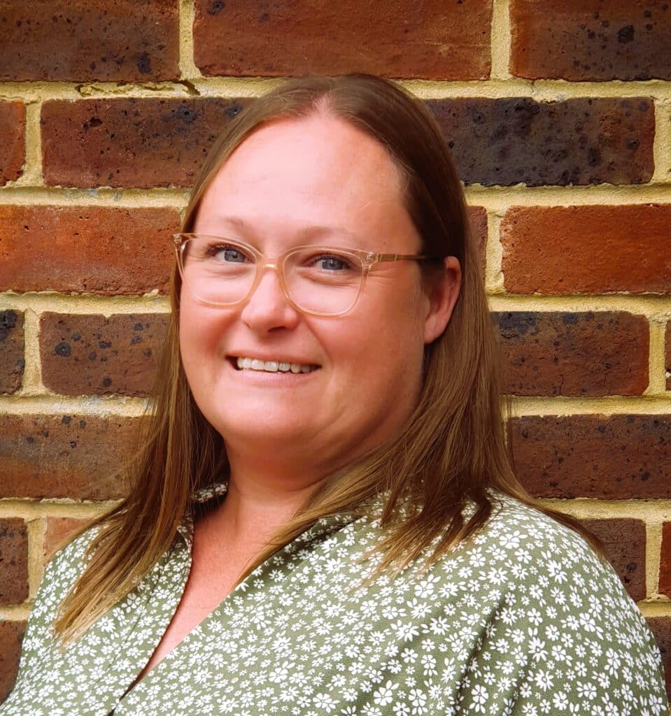 Fran Pepper, Administrator - Glow Accounts (Crowborough Accountants)